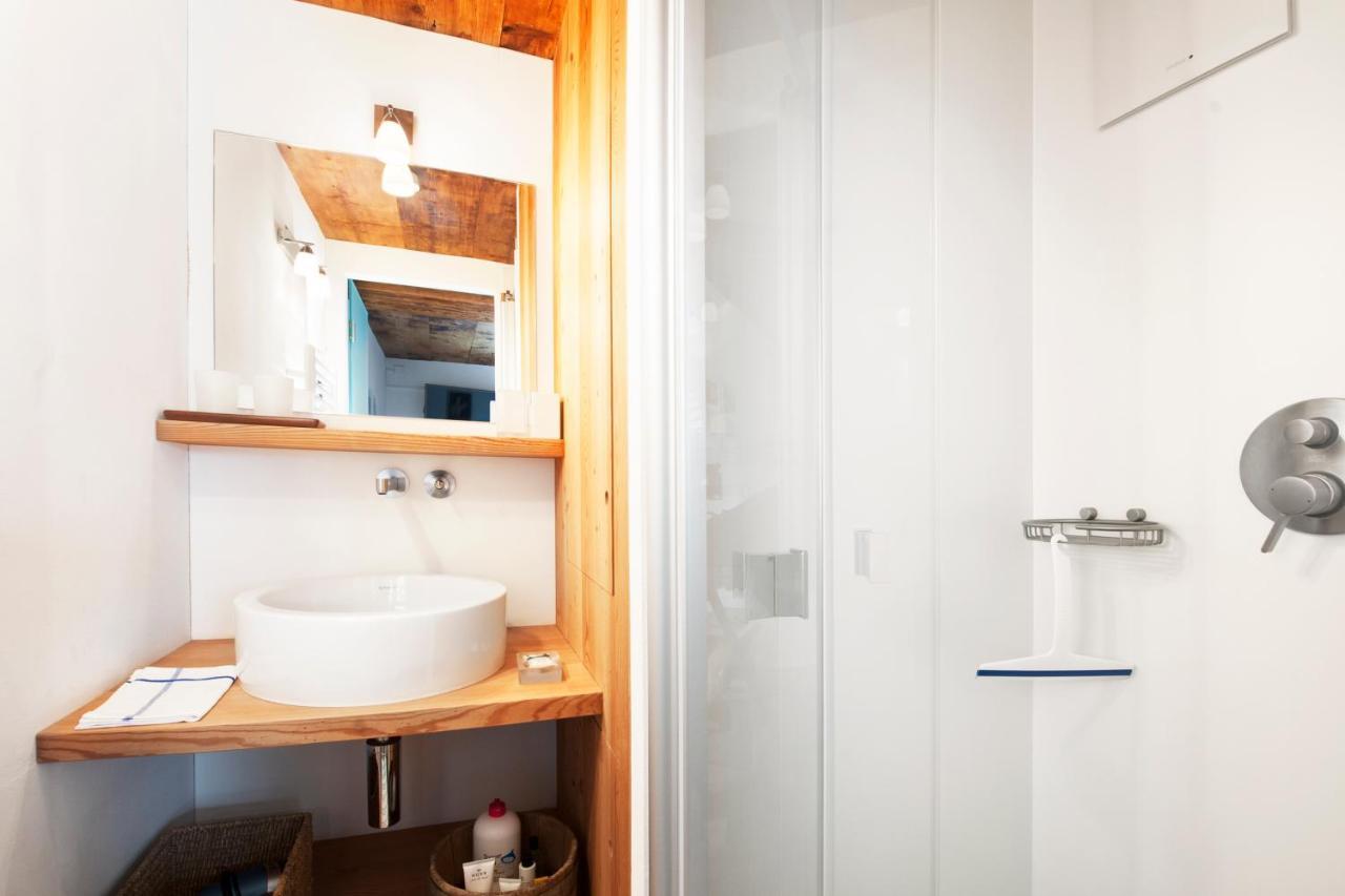 Denkmalgeschuetzter Spycher Total Renoviert Goms Ngoại thất bức ảnh